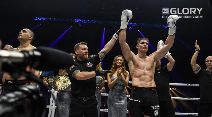 Verhoeven Dominates Brestovac for Five Rounds, Retains Heavyweight Title