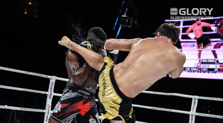 Vakhitov outlasts very game Ilunga, retains light heavyweight belt
