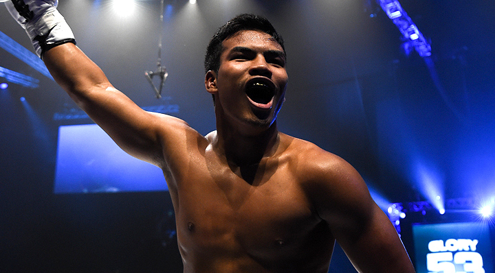 Petchpanomrung is the ‘Performance of the Night’ bonus award winner for GLORY 53 LILLE. 